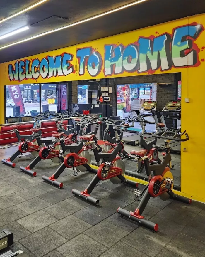 Оздоровительный центр "Energym Fitness Center"