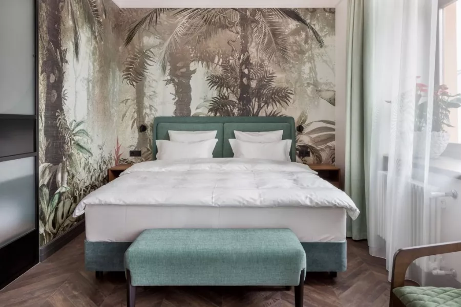 Дизайнерский бутик-отель Zalkind Hotel 4* в Минске: Интернет, Дизайн, Отель, Бар, Ресторан, Бутик,