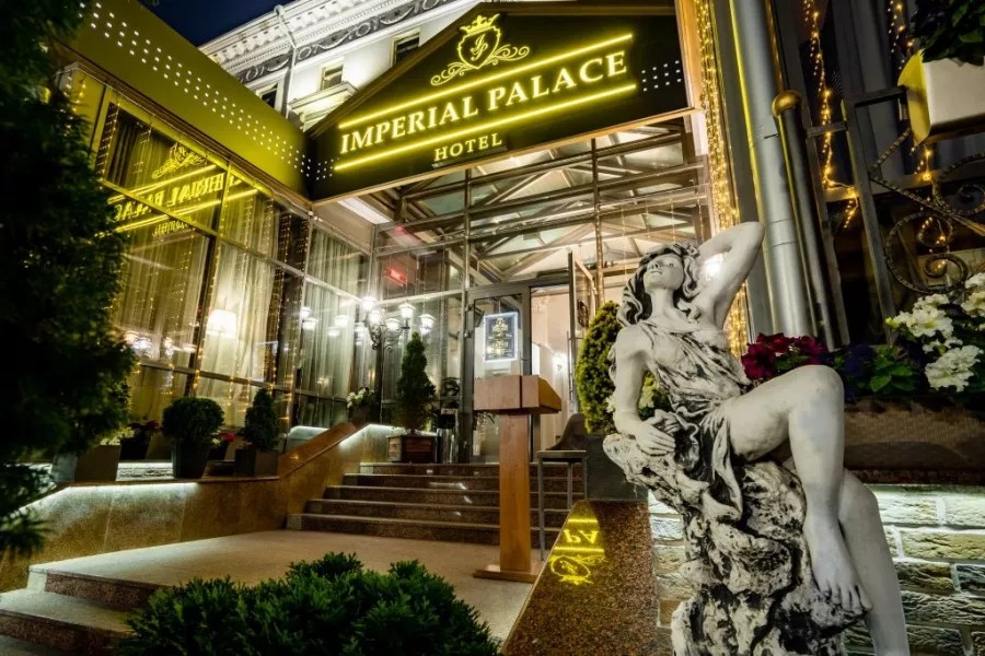 Отель IMPERIAL PALACE 4* в Минске: Отель, Номера, Шведский стол, Завтраки, Конференц-залы, Ресторан, Бар, Бесплатный интернет, Салон красоты, Массажный кабинет, Ночной клуб,