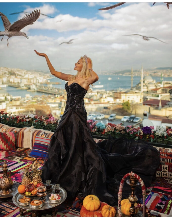 Фотостудия Taht İstanbul в Стамбуле: Фотосессии, Фото , Фотолокация , Фото на память ,