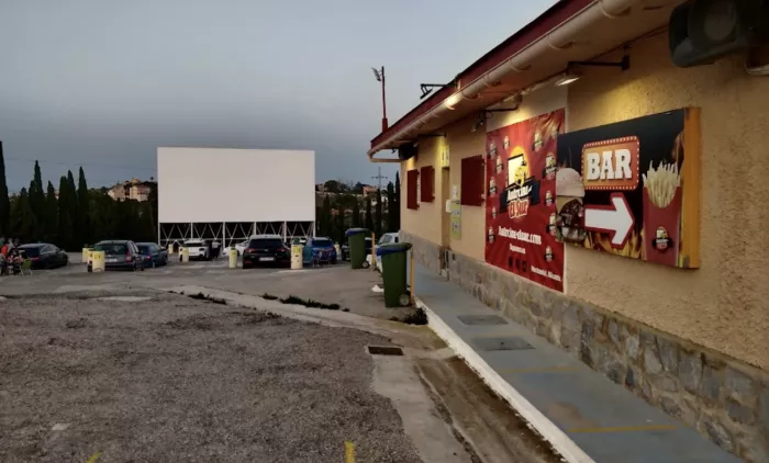 Автокинотеатр "El Sur"