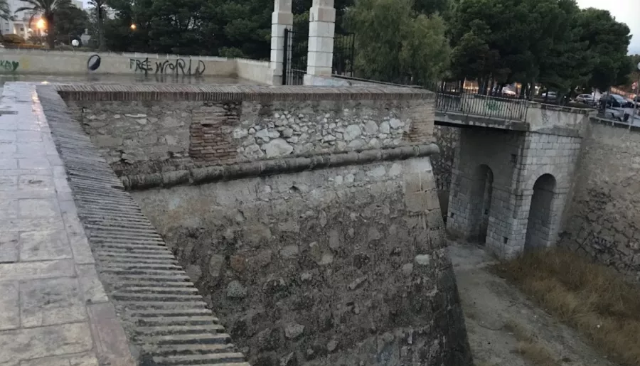 Замок Castell de Sant Ferran в Аликанте: Достопримечательность , История, Хобби,
