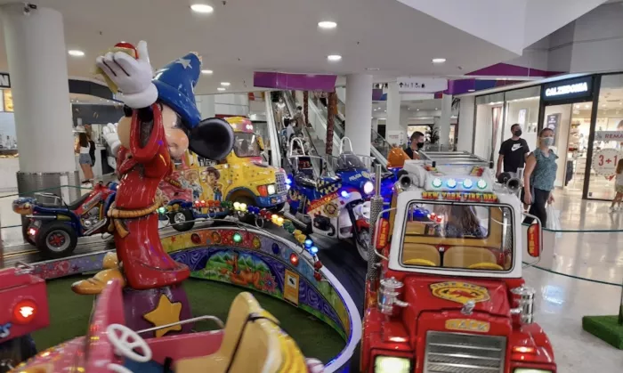 Торговый центр "Centro Comercial Gran Vía"