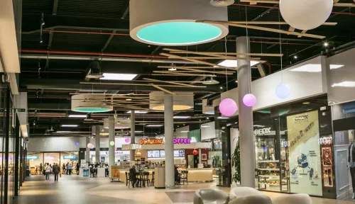 Торговый центр Outlet Stores  в  Аликанте