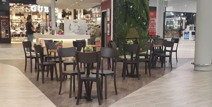 Торговый центр "Outlet Stores"