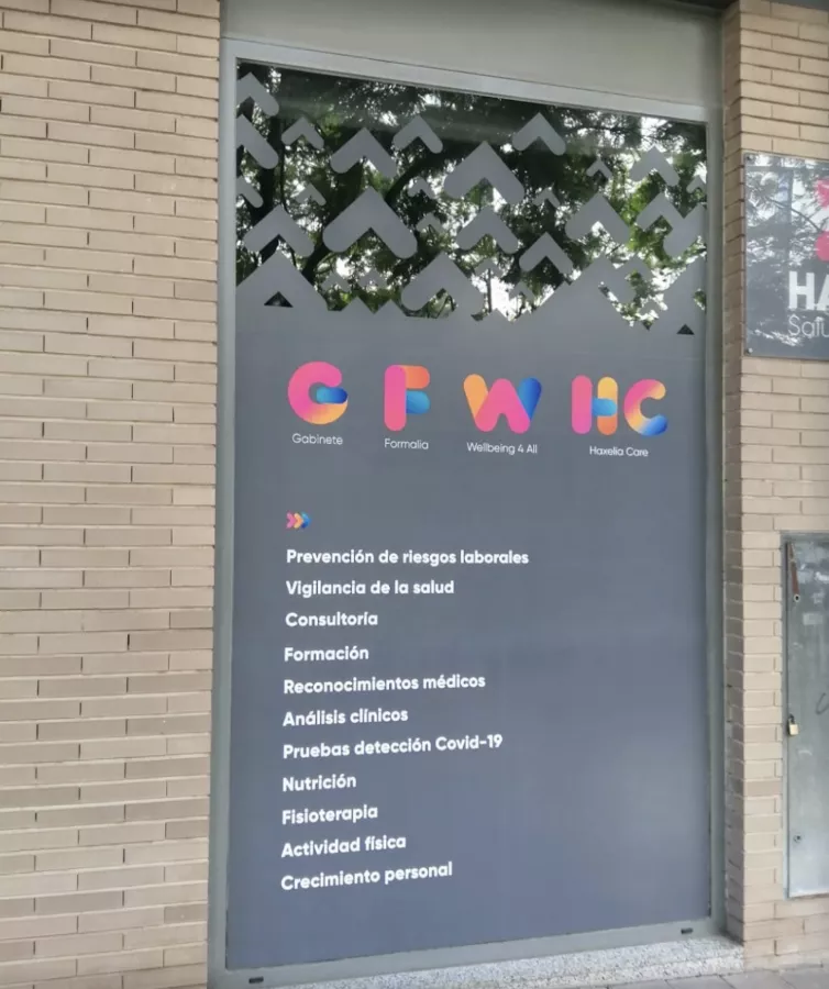 Медицинский центр Haxelia в Аликанте: Мед. Центр, Медицина, Лечение,