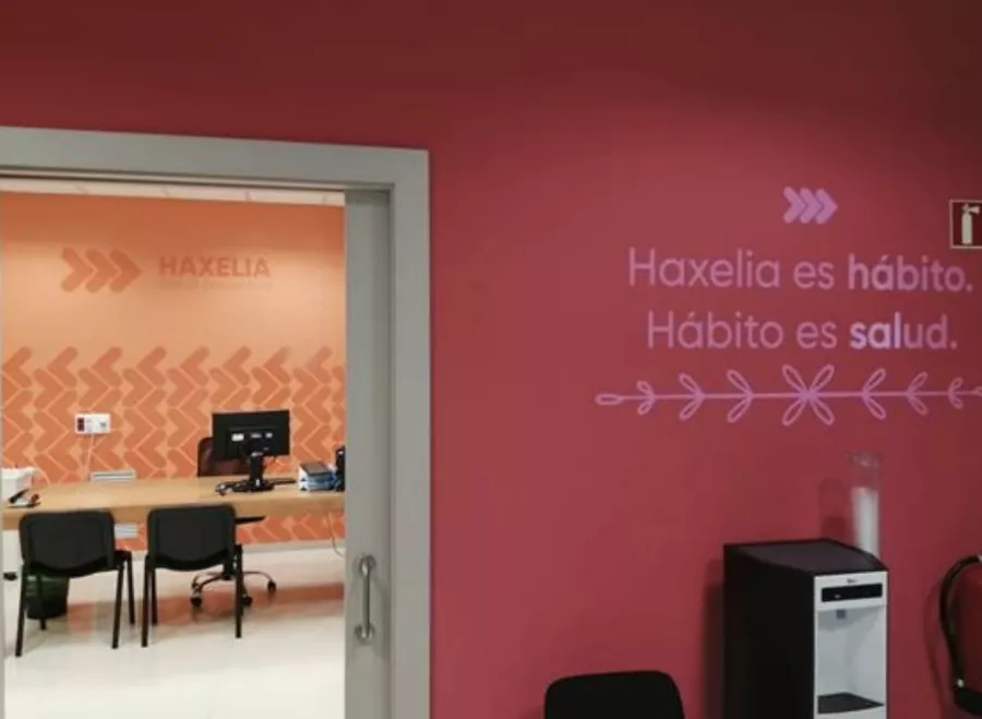 Медицинский центр Haxelia в Аликанте: Мед. Центр, Медицина, Лечение,
