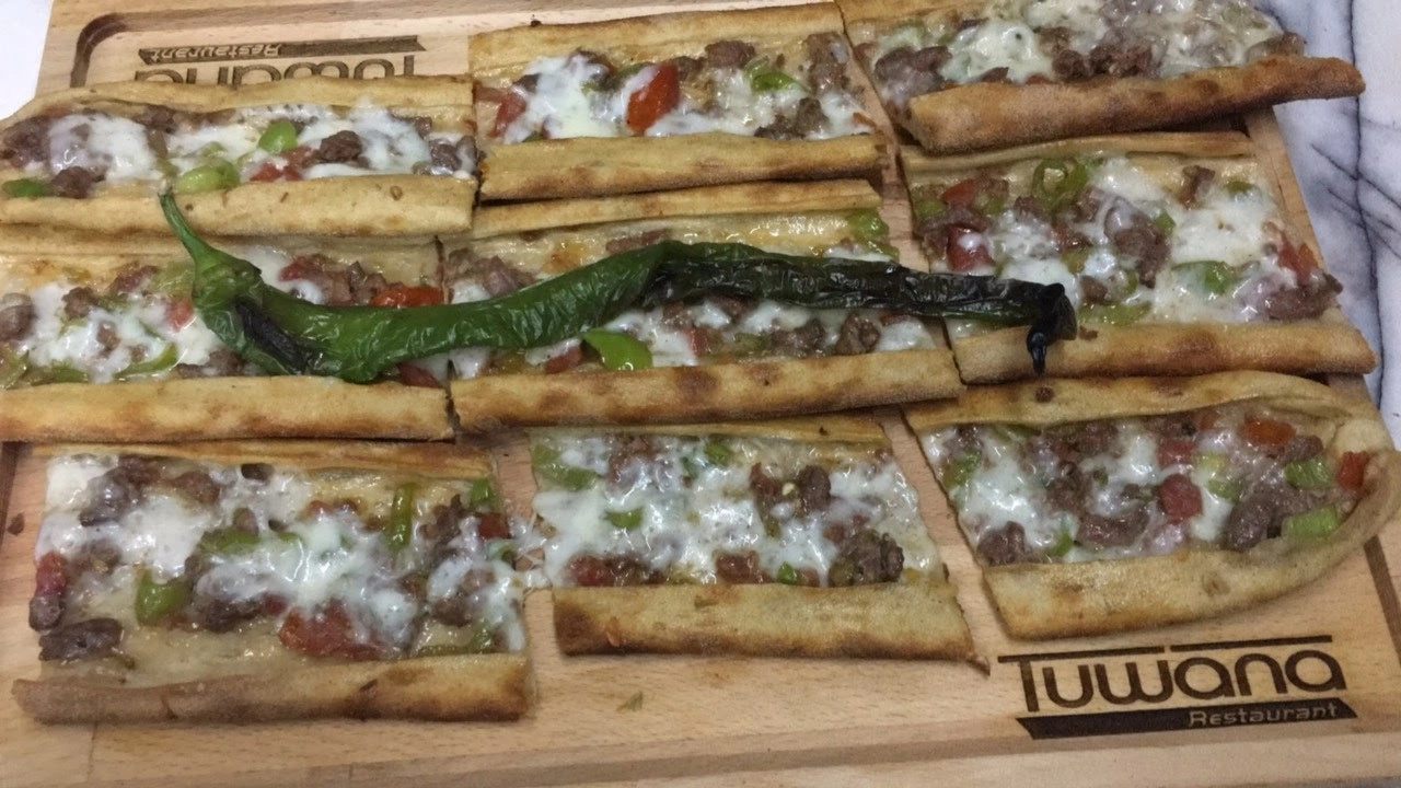 Ресторан "Tuwana".