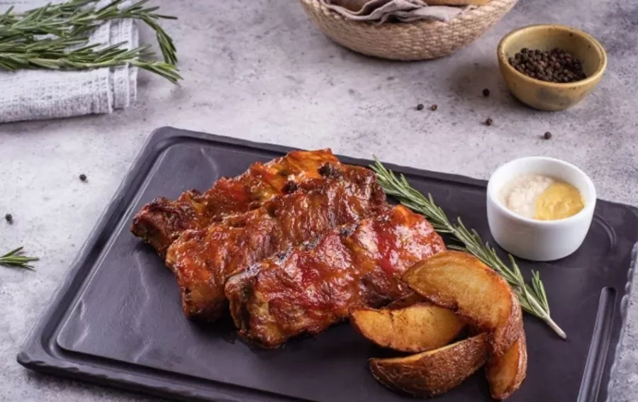 Ресторан Свои в Минске: Ресторан, Кафе, Бар, Белорусская кухня, Вкусные коктейли, Не пропусти, Банкеты, Мероприятия, Вкусная Еда,