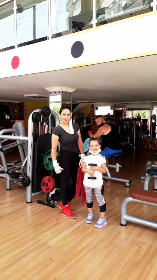 Тренажерный зал Mad line fitness club в Анталии: Развитие,