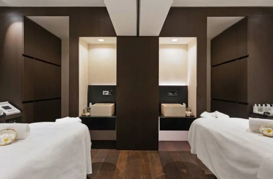 Спа-салон Eforea Spa and Health Club в Комо: Массаж, Бассейн, Сауна,