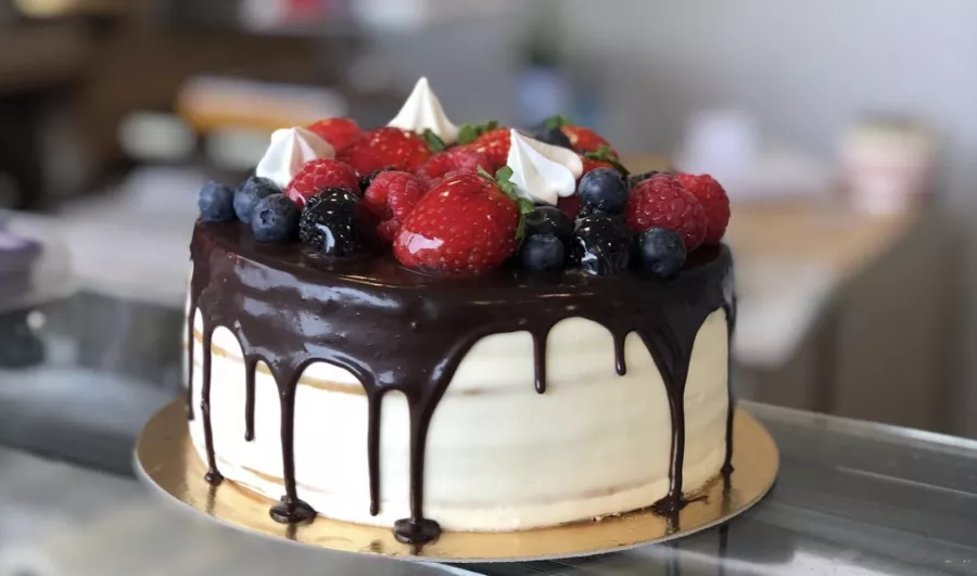 Кондитерская Pastelería Violet в Аликанте: Сладости, Кондитерская, Вкусняшки,