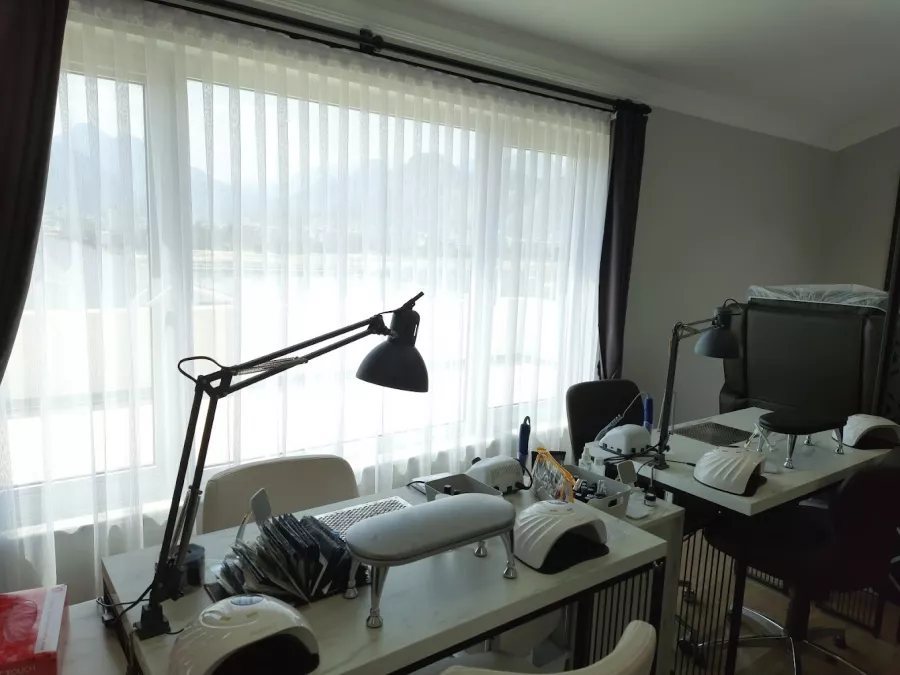 Салон красоты Nail Zone Antalya в Анталии: Салон красоты, Маникюр, Педикюр, Эпиляция, Ресницы, Брови, Массаж, Красота,