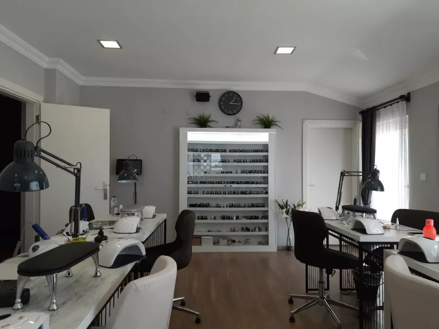 Салон красоты Nail Zone Antalya в Анталии: Салон красоты, Маникюр, Педикюр, Эпиляция, Ресницы, Брови, Массаж, Красота,