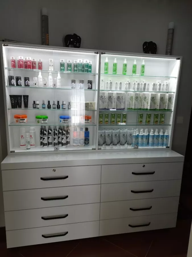 Салон красоты Nail Zone Antalya в Анталии: Салон красоты, Маникюр, Педикюр, Эпиляция, Ресницы, Брови, Массаж, Красота,