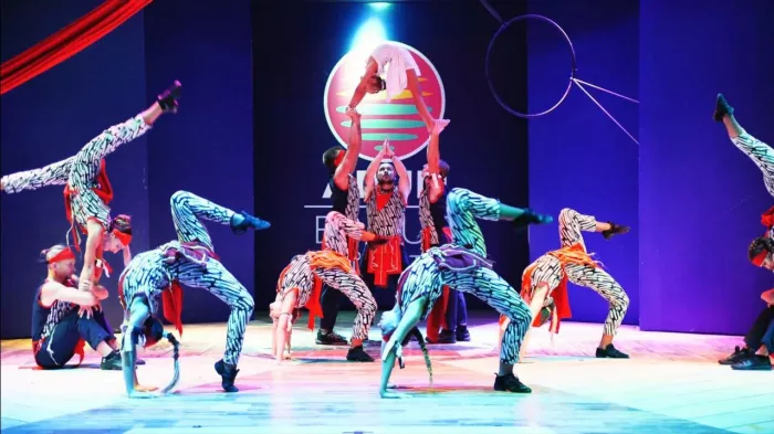 Школа Circus School official  в  Анталии