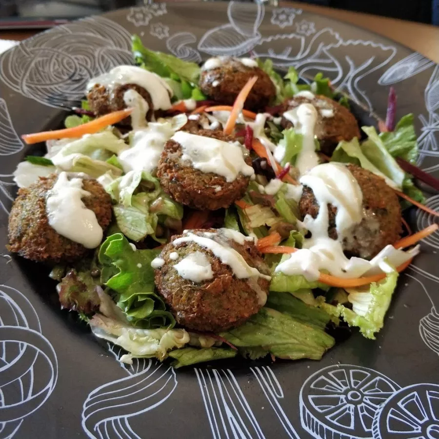 Веганский ресторан Vegan House в Анталии: Ресторан, Кафе, Напитки, Веганская кухня, Еда,
