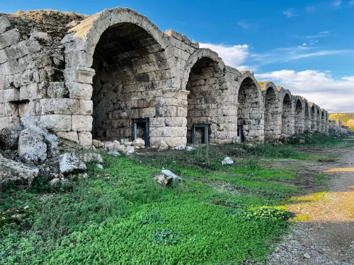 Исторический памятник Перге в Анталии
