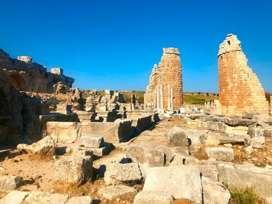 Исторический памятник Перге в Анталии: Исторический памятник, Памятник, История,