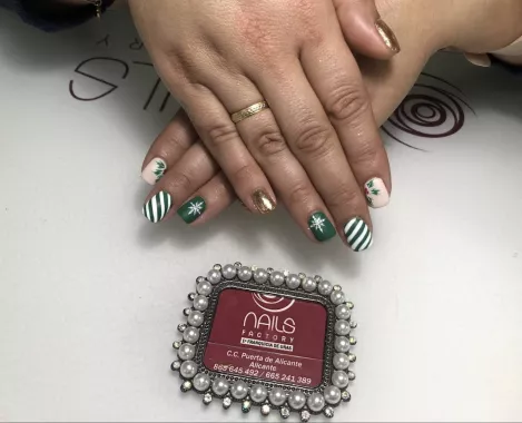 Ногтевой салон "NAILS FACTORY"
