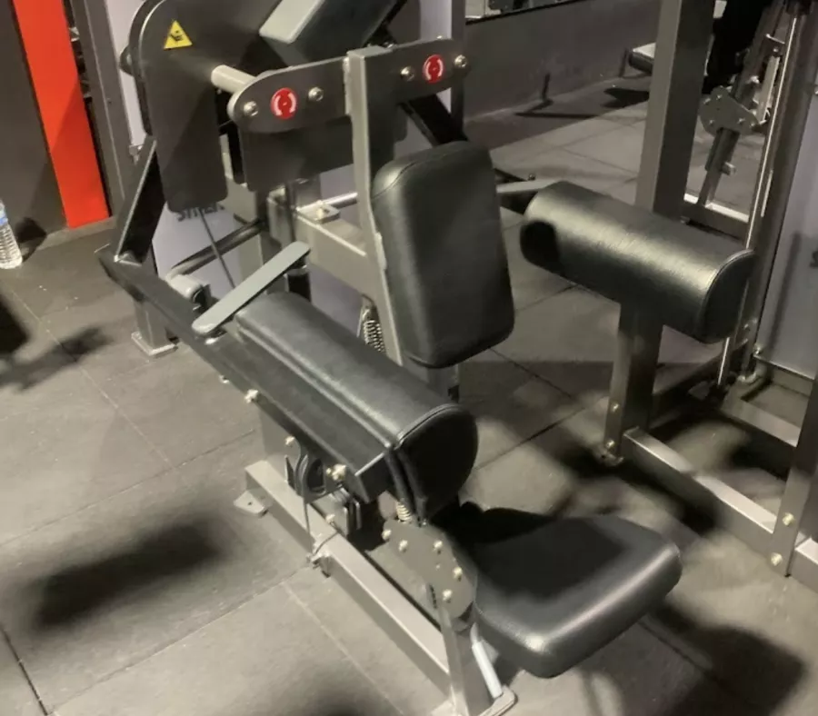 Гимнастический центр Titan Fitness в Аликанте: Гимнастический центр , Гимнастика, Тренировки,