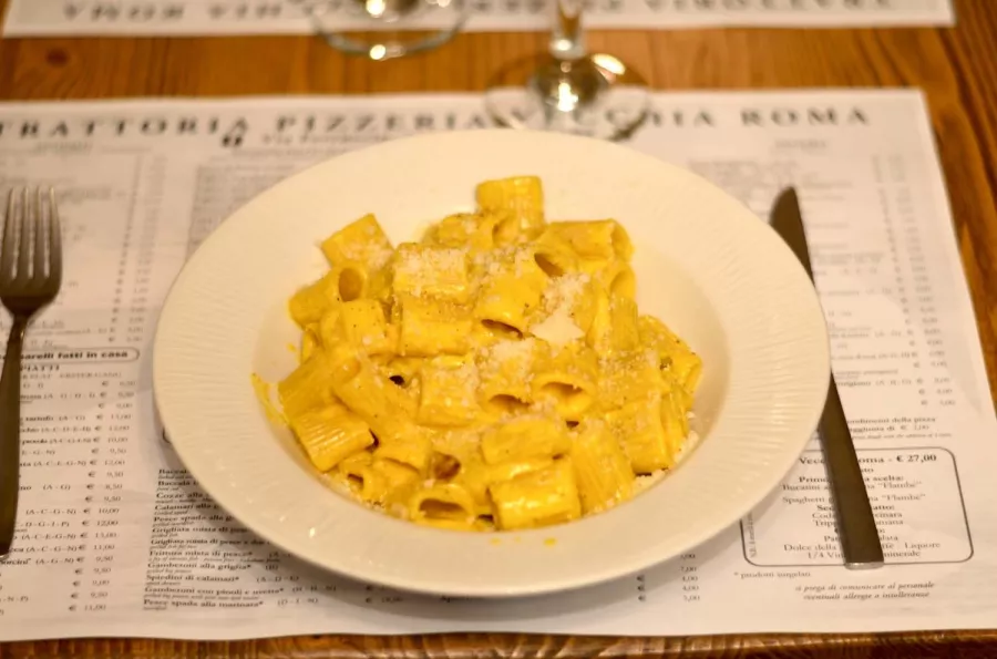 Ресторан Trattoria Vecchia Roma в Риме: Кухни мира, Итальянская паста, Вкусная еда ,