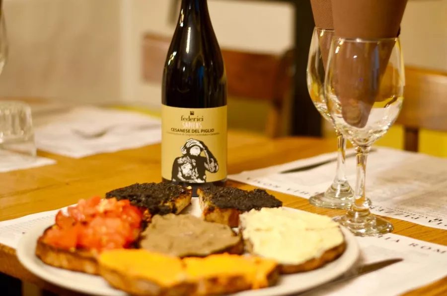 Ресторан Trattoria Vecchia Roma в Риме: Кухни мира, Итальянская паста, Вкусная еда ,