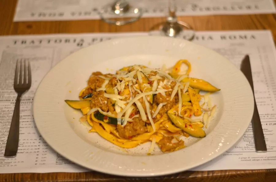 Ресторан Trattoria Vecchia Roma в Риме: Кухни мира, Итальянская паста, Вкусная еда ,