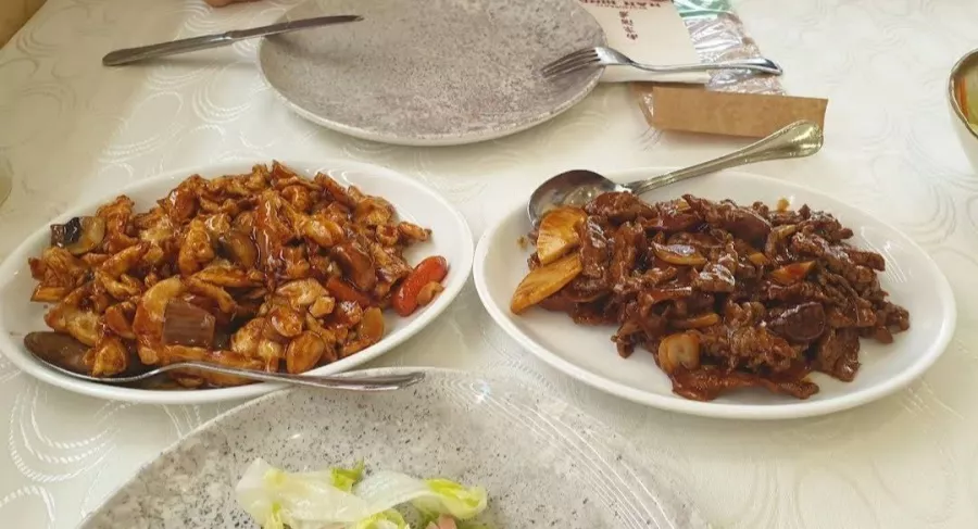 Ресторан Restaurante Nan King в Аликанте: Напитки, Бар, Вкусно, Кафе, Ресторан, Бургеры, Алкоголь, Еда,