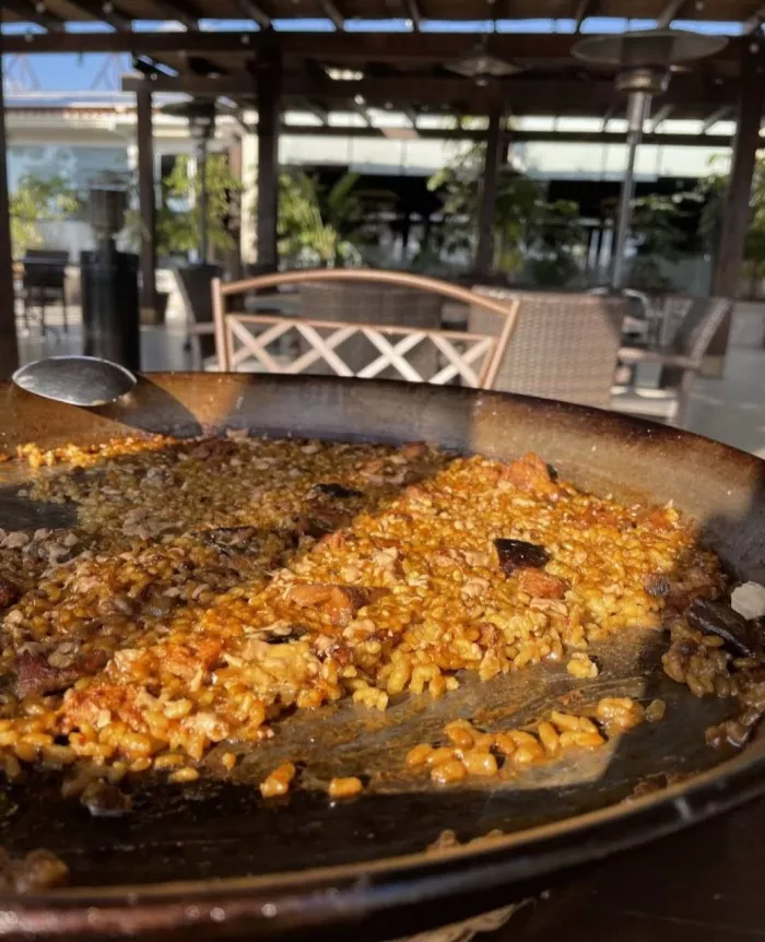 Ресторан "Restaurante Diurno"