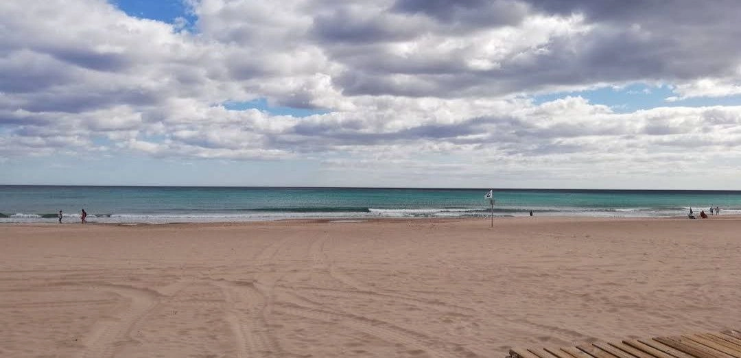 Пляж "Плайя де Мучависта"