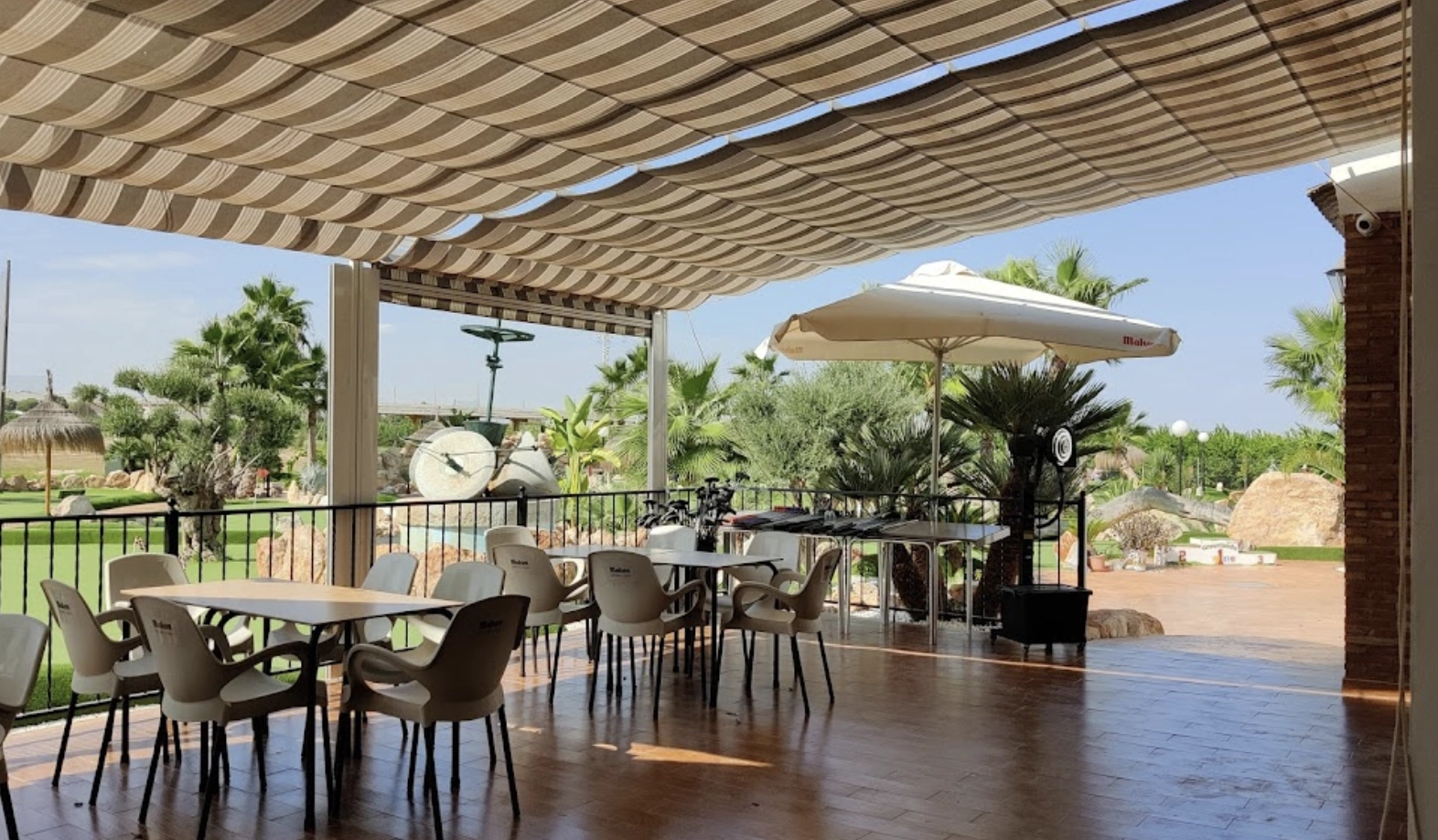 Плащадка для игры в мини гольф "Greenlands Sport Club"