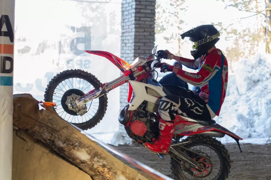 База SPB Enduro в Санкт-Петербурге: Мототрасса, Гонки, Скорость, Байк,