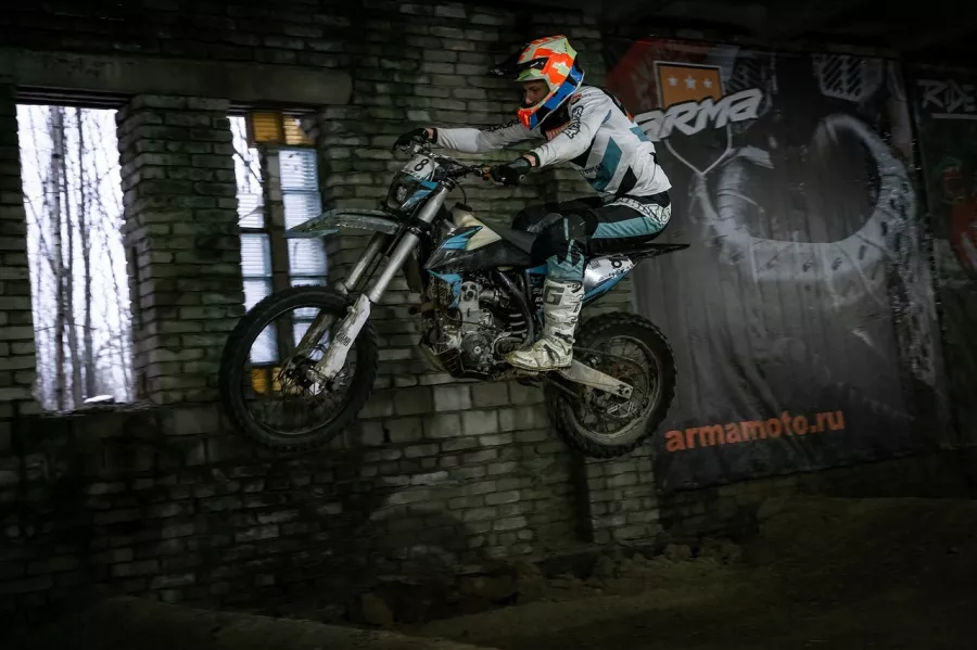 База SPB Enduro в Санкт-Петербурге: Мототрасса, Гонки, Скорость, Байк,