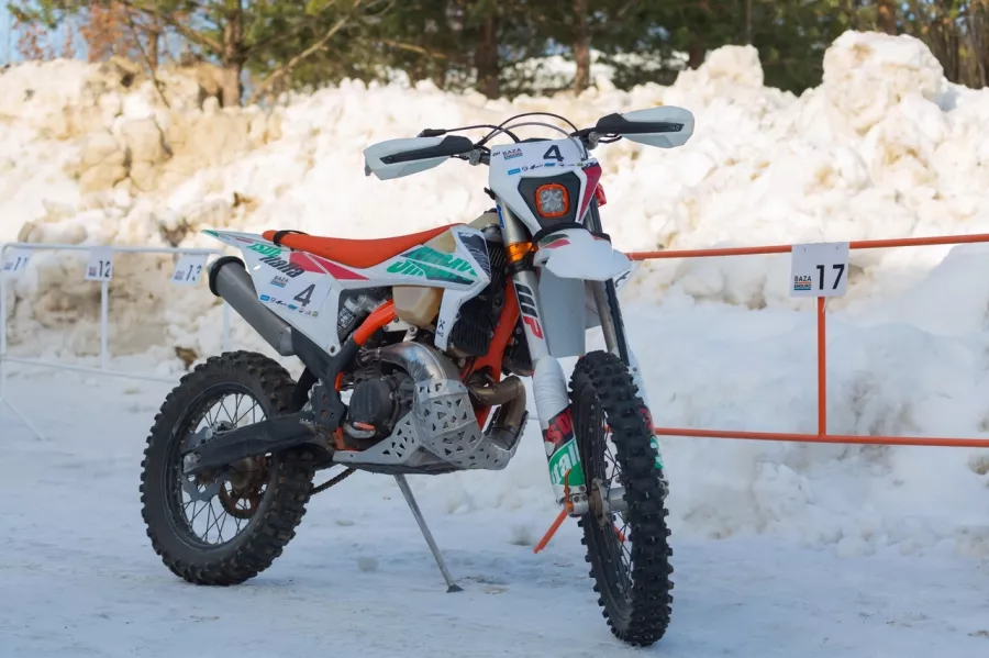 База SPB Enduro в Санкт-Петербурге: Мототрасса, Гонки, Скорость, Байк,
