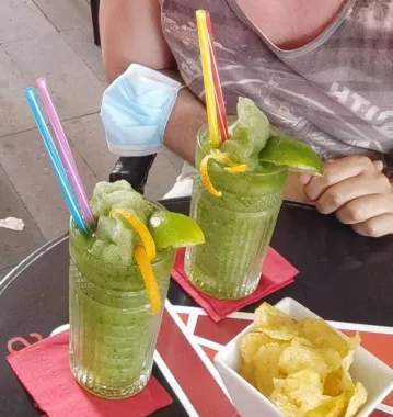 Бар "Pinocchio Gelateria Cocktail Bar"