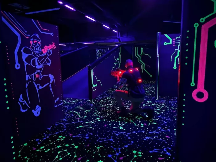 Икс-Хаус/Виртуальная реальность/Лазертаг  в  Санкт-Петербурге