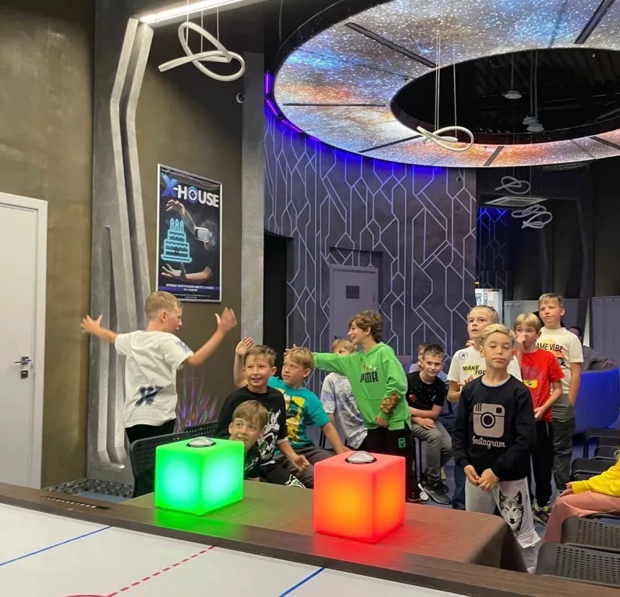 Икс-Хаус/Виртуальная реальность/Лазертаг в Санкт-Петербурге: Развлечение, Отдых,