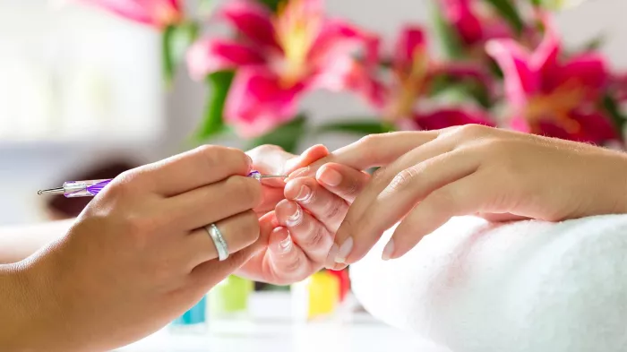 Салон красоты Aysu Güzellik Salonu  в  Анталии