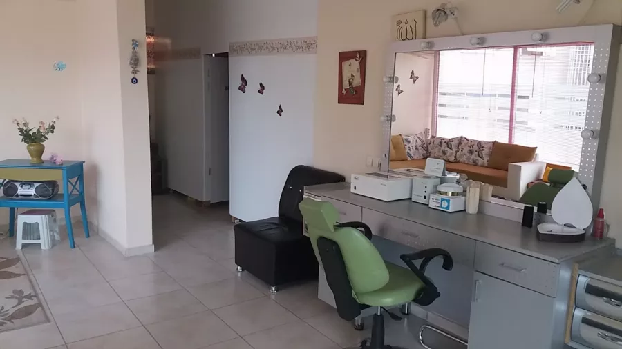 Салон красоты Aysu Güzellik Salonu в Анталии: Салон красоты, Маникюр, Брови, Красота,