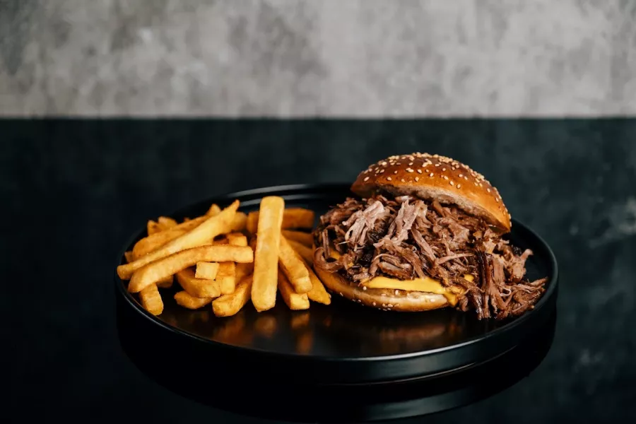 Бургерная Manjoo Burger Restaurant & Coffee в Анталии: Кафе, Напитки, Фастфуд, Еда,