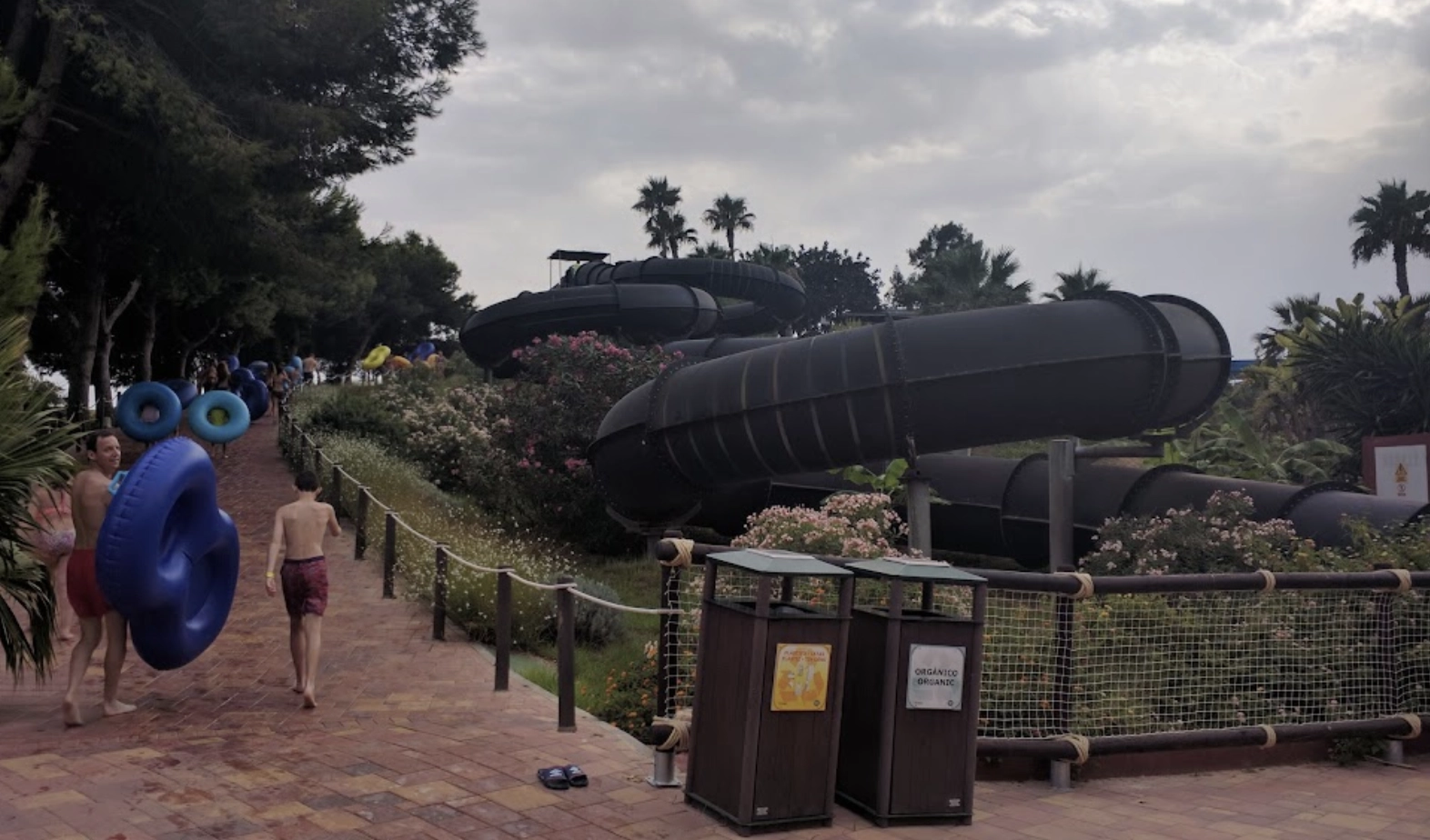 Аквапарк "Акваполис"