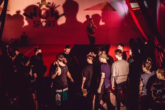 Акробатика, трикинг в СПб "WowSport"