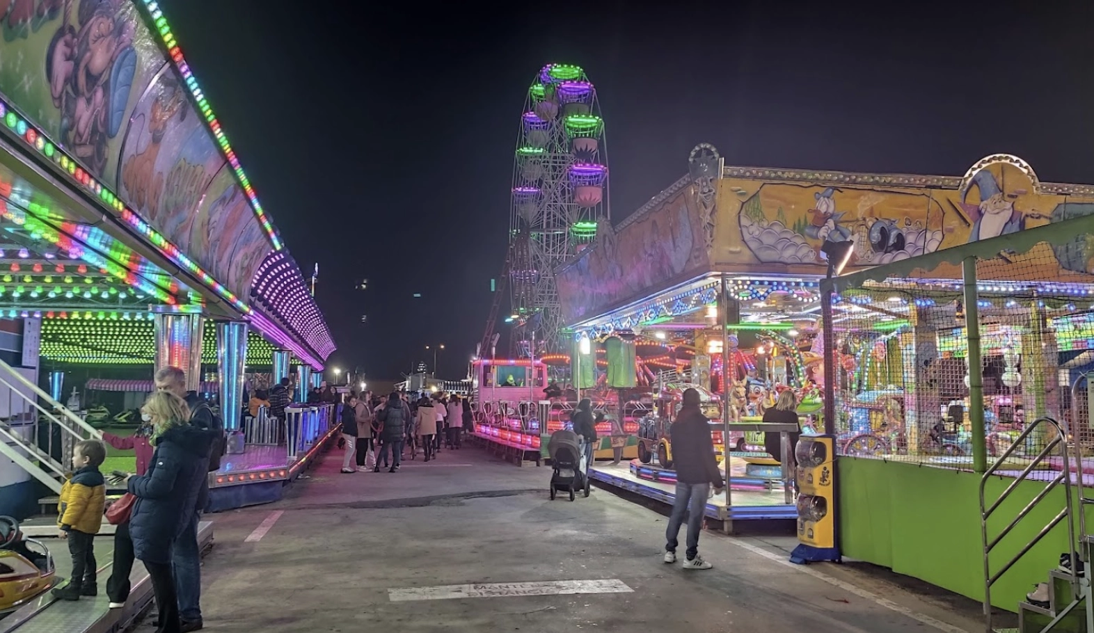 Парк развлечений "Parque de Atracciones de Paseo"