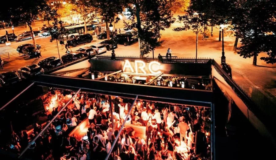 L'Arc Paris в Париже: Ночной клуб, Ресторан, Мероприятия , Паб,