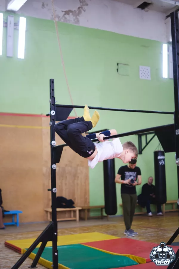 Школа воркаута - WorkoutUDM в Ижевске: Секция, Воркаут,