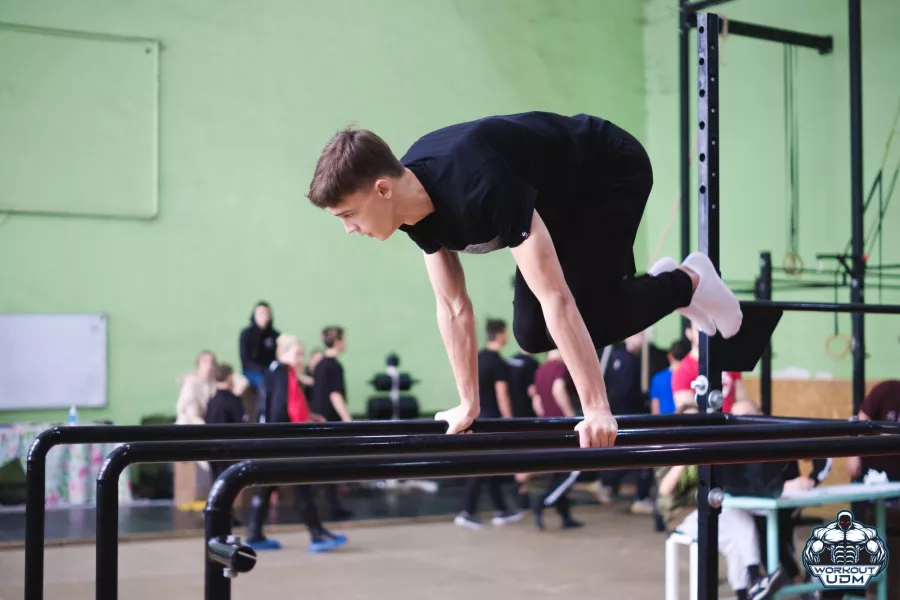 Школа воркаута - WorkoutUDM в Ижевске: Секция, Воркаут,