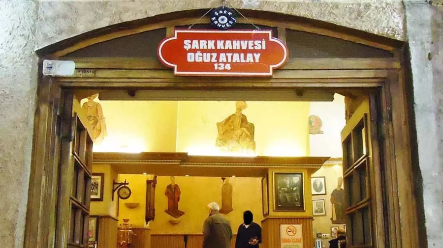 Sark Kahvesi (Şark Kahvesi) в Стамбуле: Старый город, Турецкий кофе,