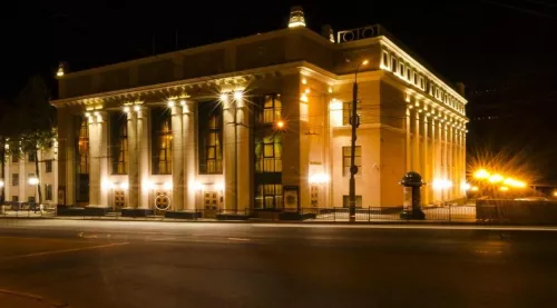 Государственный русский драматический театр Удмуртии  в  Ижевске