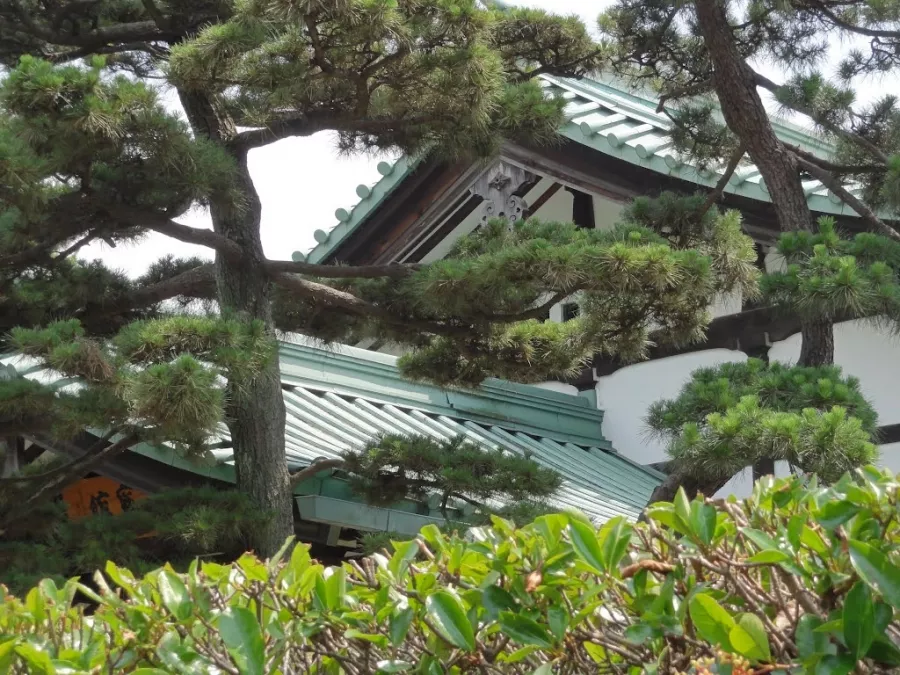 Императорский дворец Токио в Токио: История, Прогулка, Отдых,